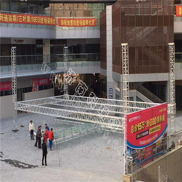 T型玻璃舞臺桁架3.jpg